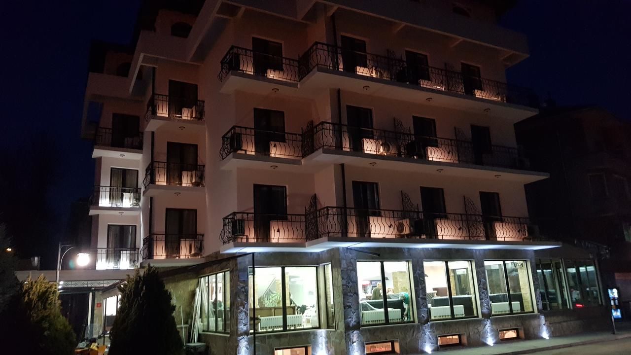 Отель Hotel Hilez Трявна-18